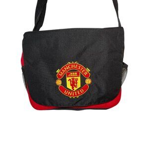 Manchester United F.C. Messenger Red & Black Shoulder Bag With Embroidered Logo
